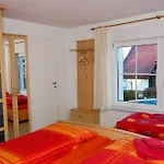 Gaestehaus Gaens - * Schirgiswalde-Kirschau