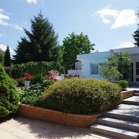 Gaestehaus Gaens - * Schirgiswalde-Kirschau